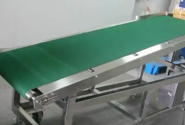 調(diào)整皮帶張緊度時有哪些注意事項?